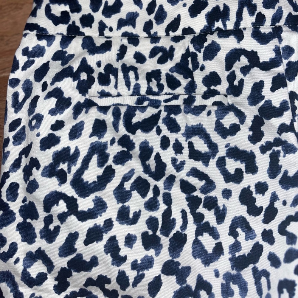 NWOT- J.Crew Stretch Chino Shorts- Size 2 - Picture 8 of 11